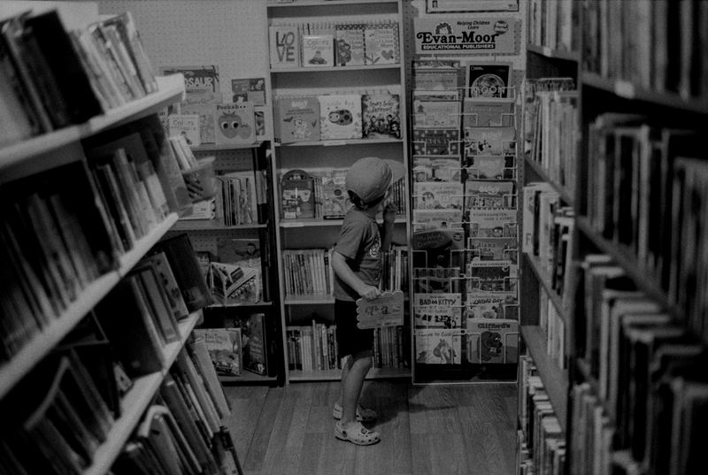 So Many Choices — Home (2026). Black and white photograph by Jeff Pearson.